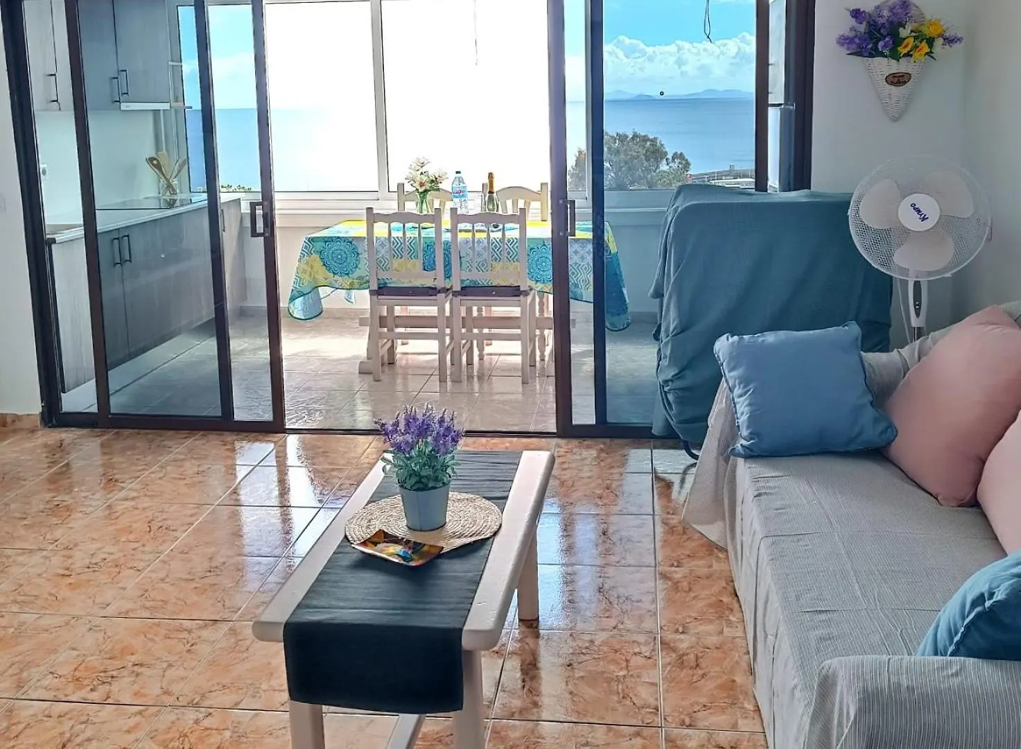 Wonderful Sea View Apartment In Puerto Del Carmen Puerto del Carmen   Puerto del Carmen (Lanzarote)